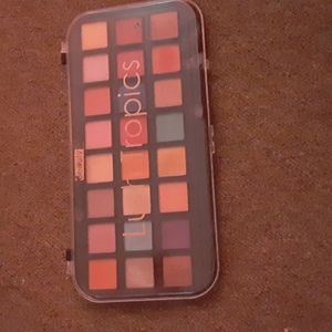 Lush tropics eyeshadow